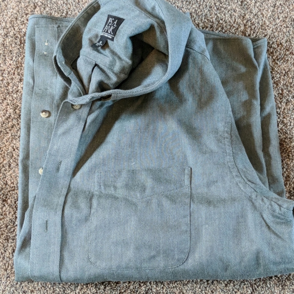 Long sleeve dress shirt